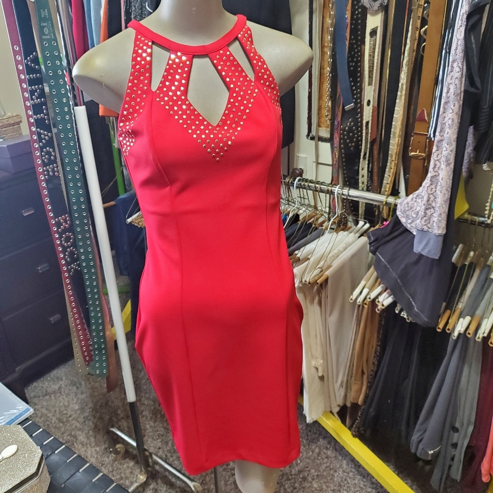 Red 🤩 Cocktail dress. NWT, Sz 4, Guess Brand
